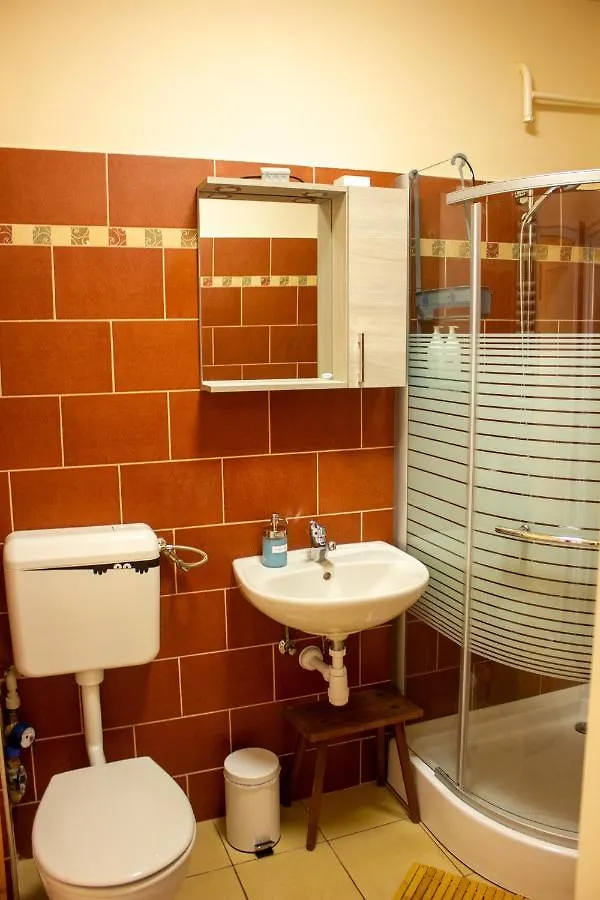 Foxy Apartman Eger Apartment