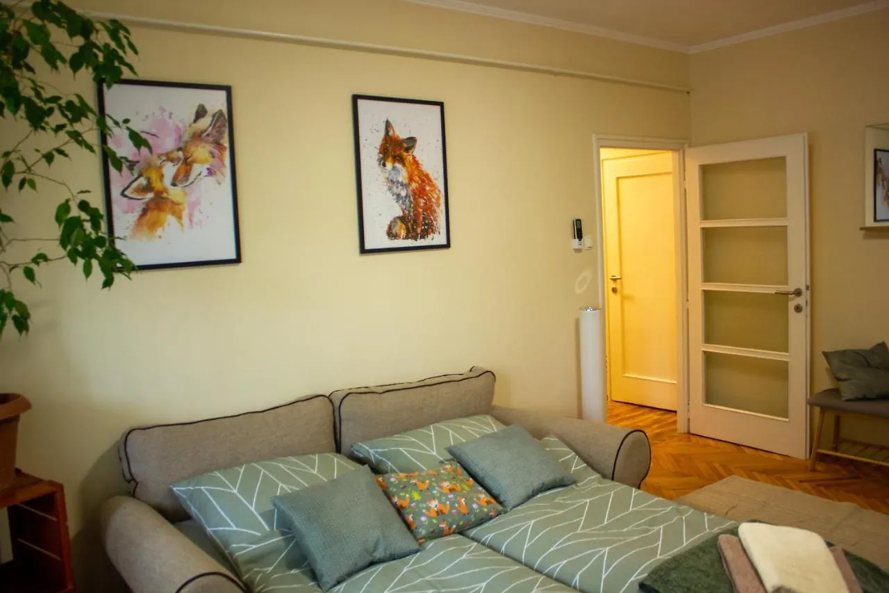 Foxy Apartman Eger 0*,
